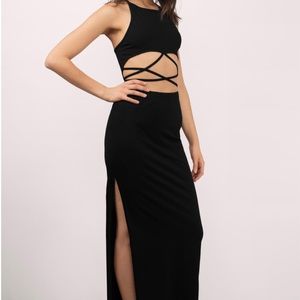 NWT Tobi Cross Front Maxi Dress